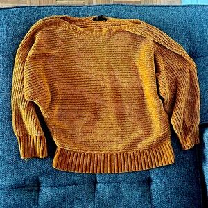 Slightly used-Forever 21-women size small-knit sweater with boat neck.
